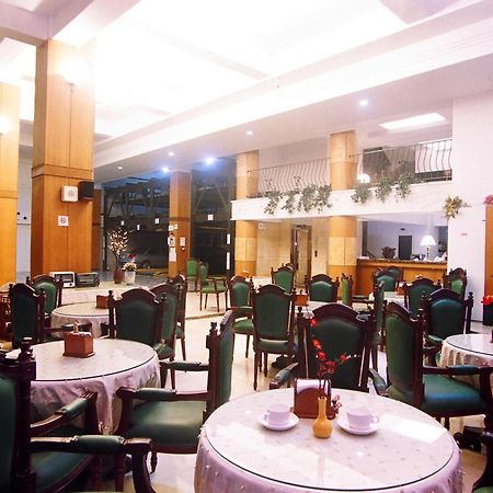 Jing Ai Hotel Лодун Экстерьер фото