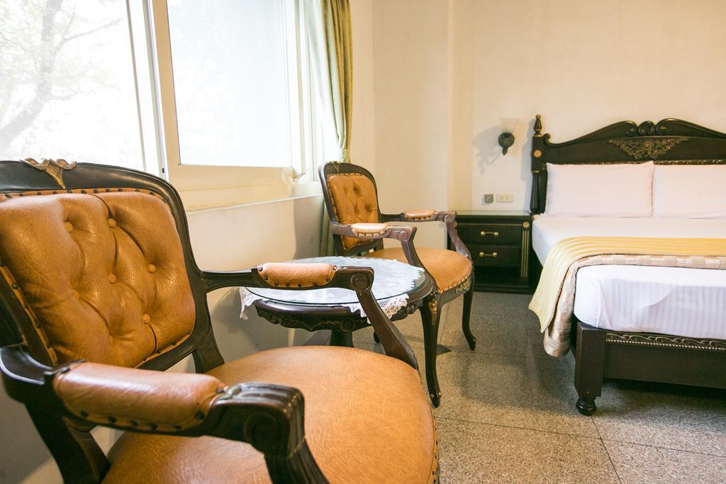 Jing Ai Hotel Лодун Экстерьер фото