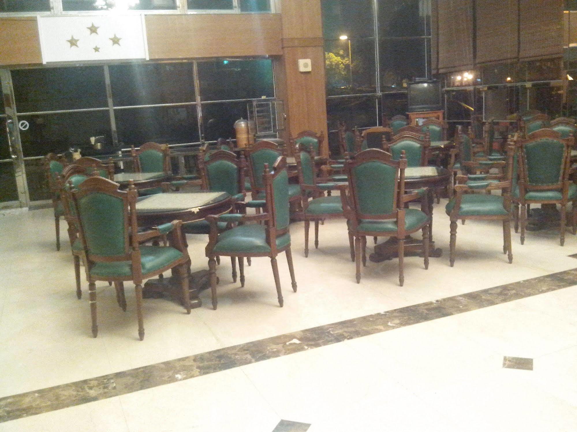 Jing Ai Hotel Лодун Экстерьер фото